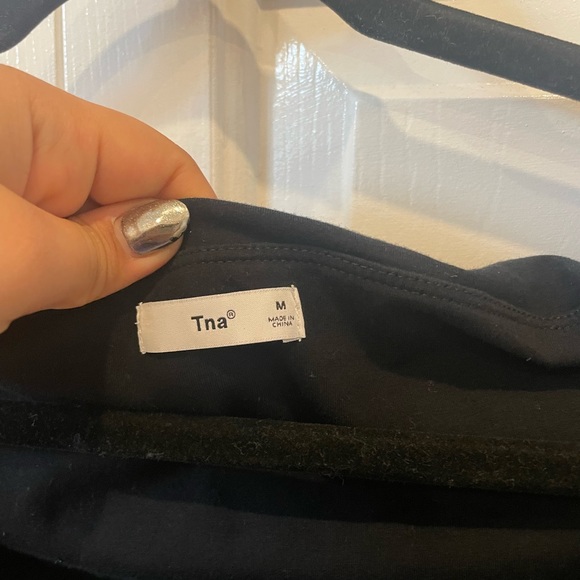 TNA 90’s ENCINITAS SHIRT - Picture 2 of 3